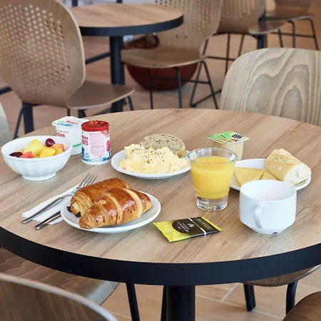 Hotell Paris 3 Etoiles