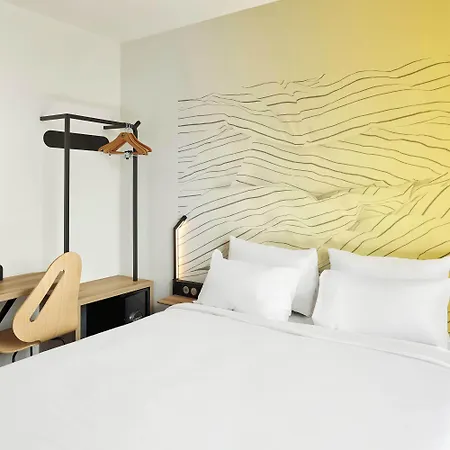 Hotell Paris 3 Etoiles